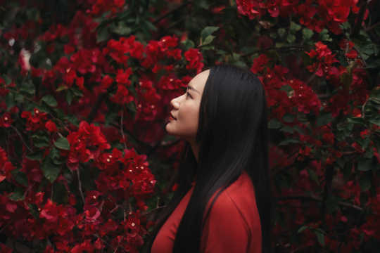 The Power of Women: Healing The World With Feminine Energy The Power of Women: Healing The World With Feminine Energy